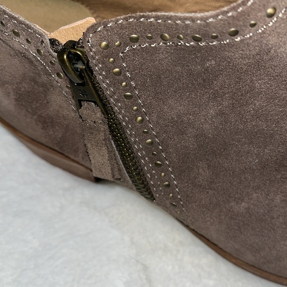 Lucky Brand “cuetifull” little ankle booties - Picture 9 of 9